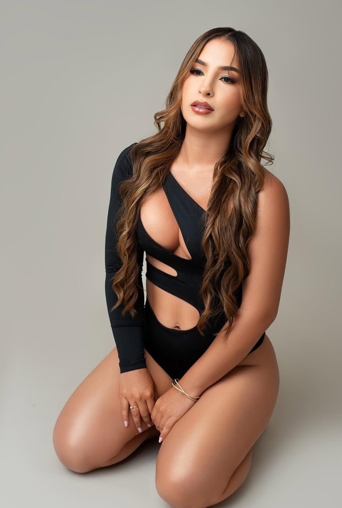 Española muy jovencita recien llegada