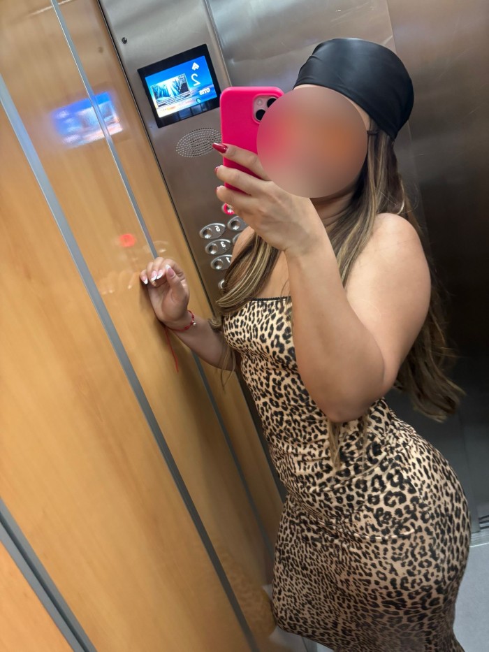 Venezolana complaciente con ganas de sexo