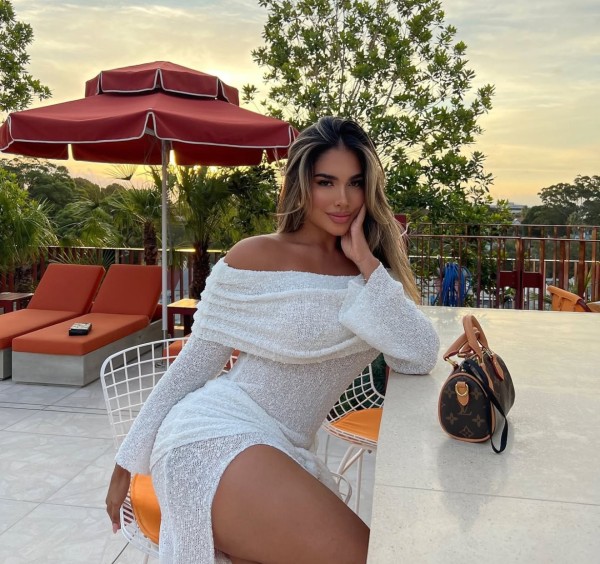 Hola mis amores! Me llamo Karina