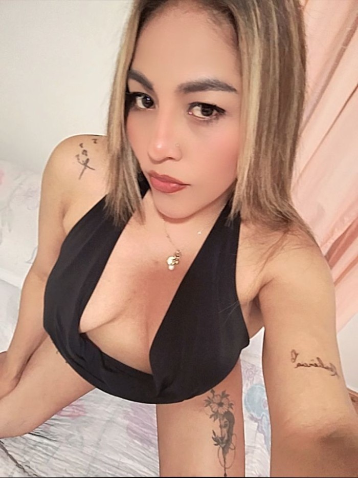 COLOMBIANA FIESTERA X MOSTOLES  SALIDAS A HOTELES