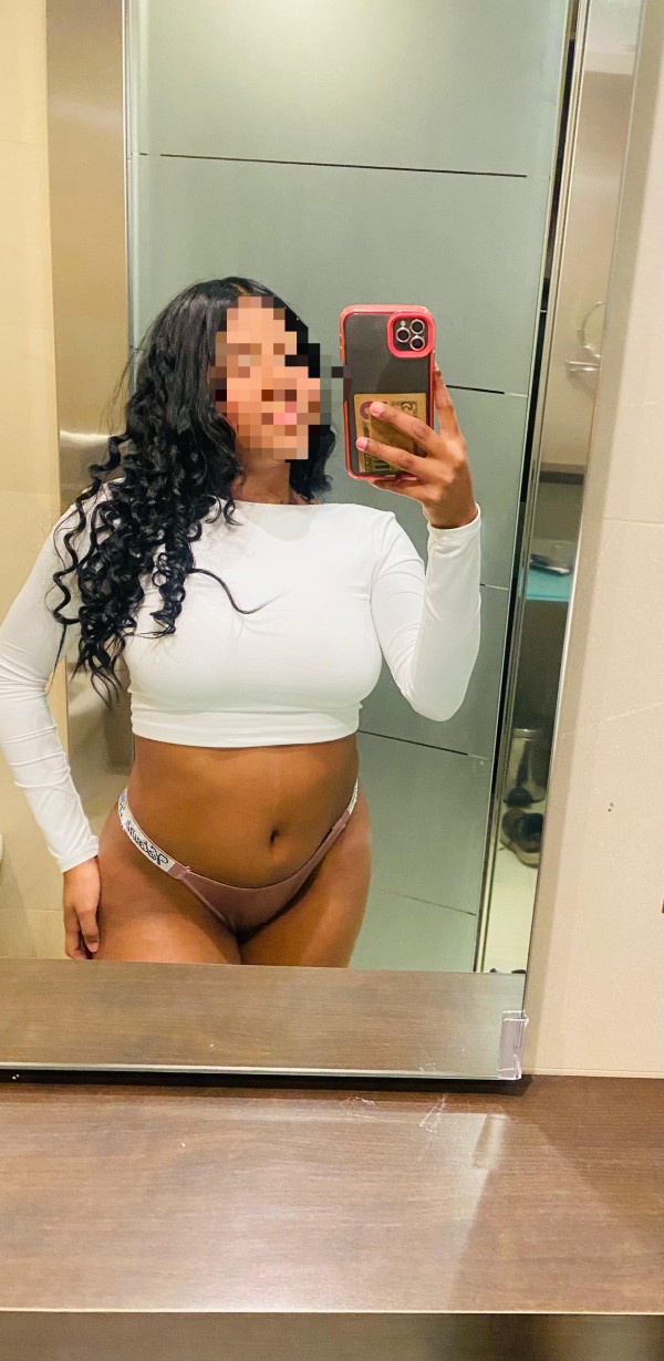 Hola amor estoy disponible 24h llámame y quedamos