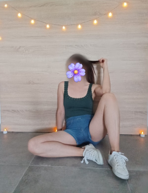 Sevillana  Masajista