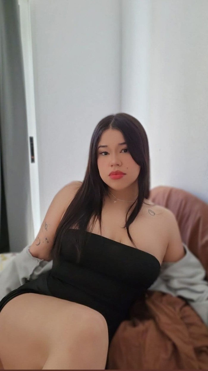 Venezolana teen jovencita exclusiva en Elda