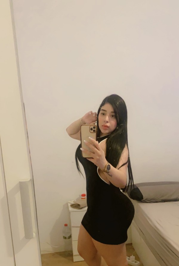 FIESTERA EXPERTA EN FACE FUCK