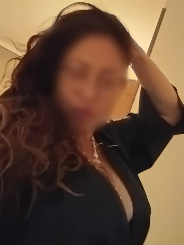 MASAJISTA PROFESIONAL MADURA VENEZOLANA NOVEDAD