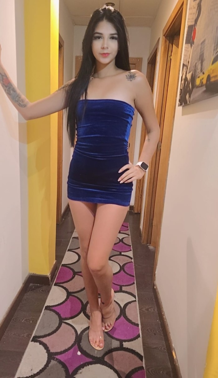 Soy CATALINA muñeca de 18 anos cariñosa, y amable