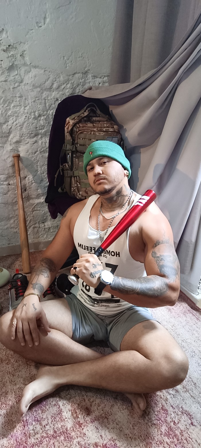 ÓSCAR VENEZOLANO EN LAS PALMAS, MASAJISTA………