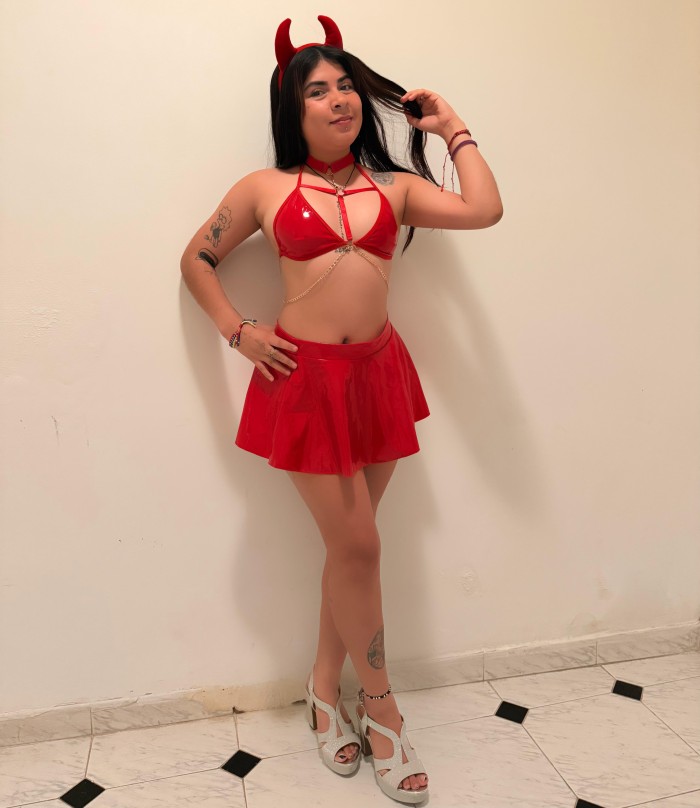 PUTITA AMANTE A LA FIESTA SALIDAS DESDE 110€