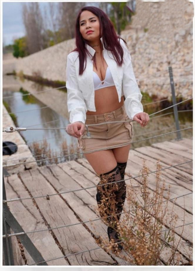 UNA DIOSA EN LA CAMA