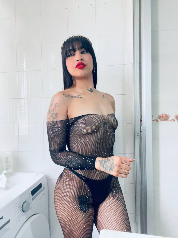 DELICIOSA PARA TI AMOR, HAGO TODAS LAS POSES