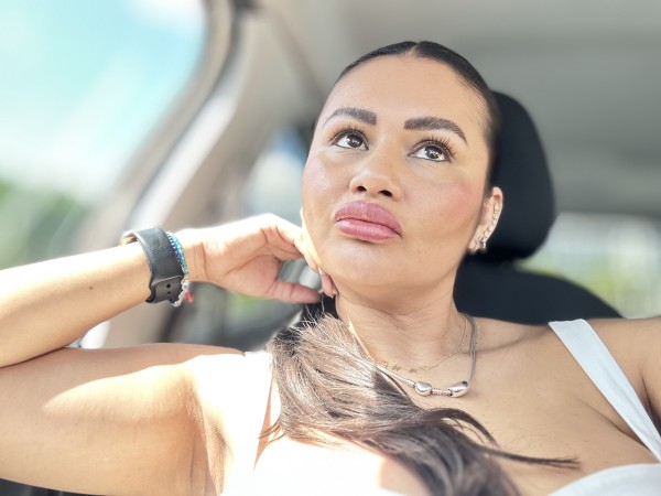 Camila colombiana salidas a pueblos