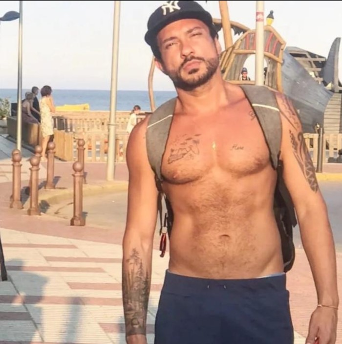 HOT BOY
