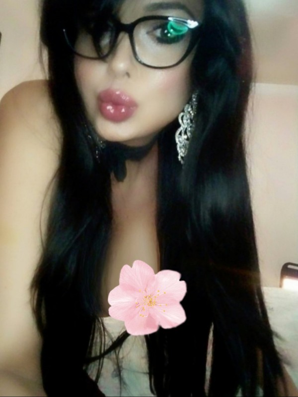 (IRUN)trans hermosa masajista profisional relajantes