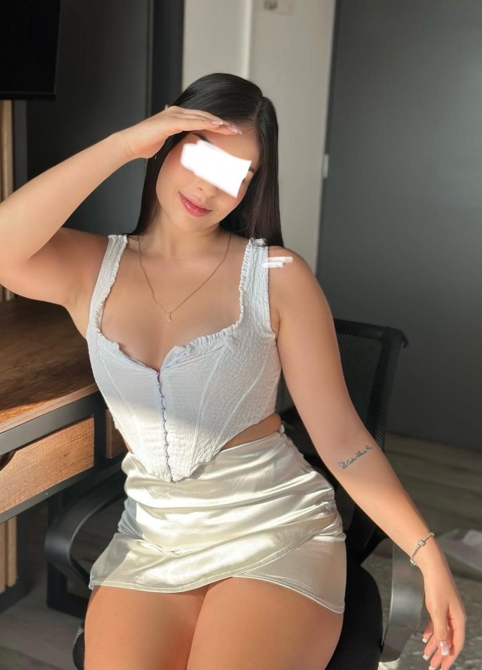 Jovencita cariñosa