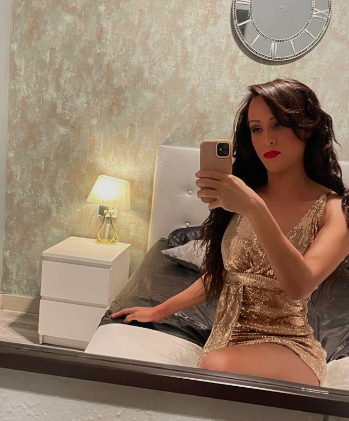 VENEZOLANA ARDIENTE CHICA TRANS FOGOSA