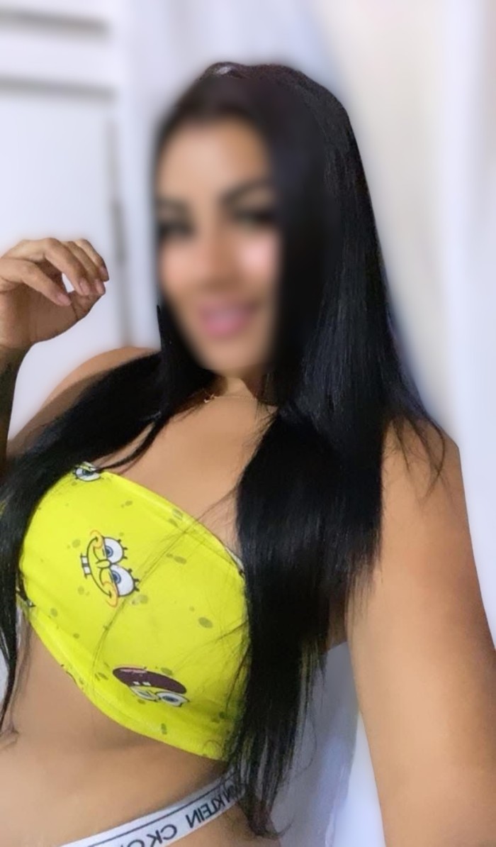 CURVAS PERFECTAS ARDIENTES…SALIDAS