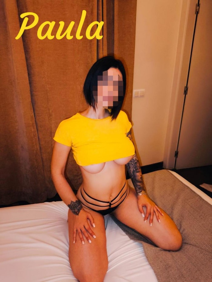 Chicas divertidas y muy cariñosas en Canovelles