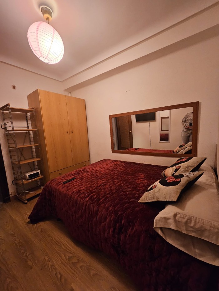 Habitación disponible pleno centro de Zaragoza