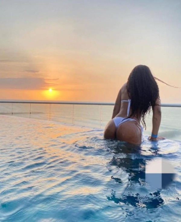 Brasileira mulata novedad joven