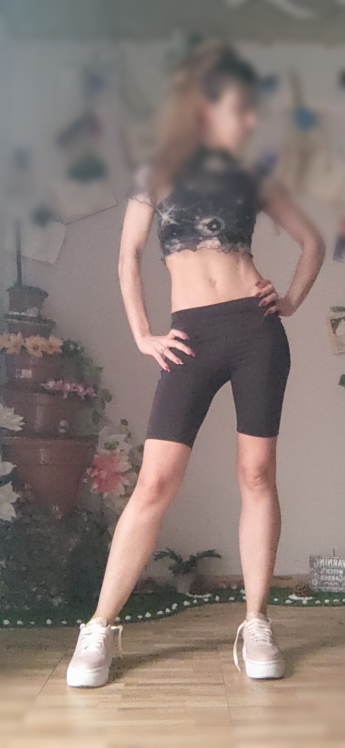 chica feet .Nay tu masajista de confianza