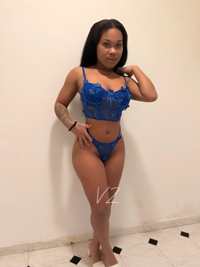 Mulata caliente cachonda, COPA GRATIS!!