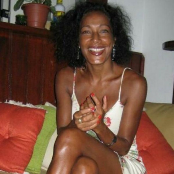 A GIRONA CENTRO!! ADRIANA MULATA BRASILEÑA FOGOSA CAÑERA COMPLETISSIMA