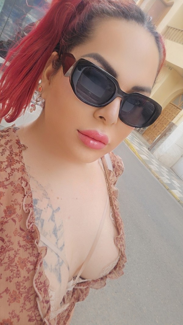 MASAJISTA PROFESIONAL HOMBRESLIMPIOSBESONEGRO30€