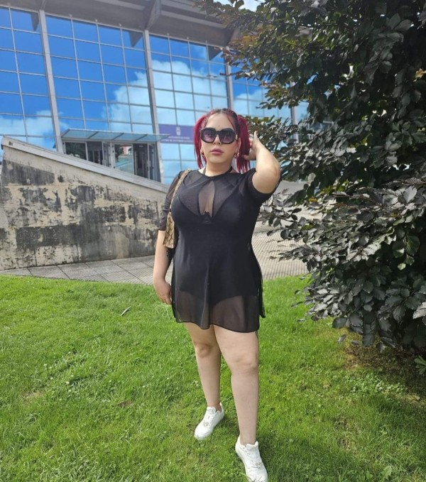 MASAJISTA PROFESIONAL HOMBRESLIMPIOSBESONEGRO30€