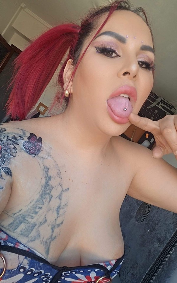 MASAJISTA PROFESIONAL HOMBRESLIMPIOSBESONEGRO30€