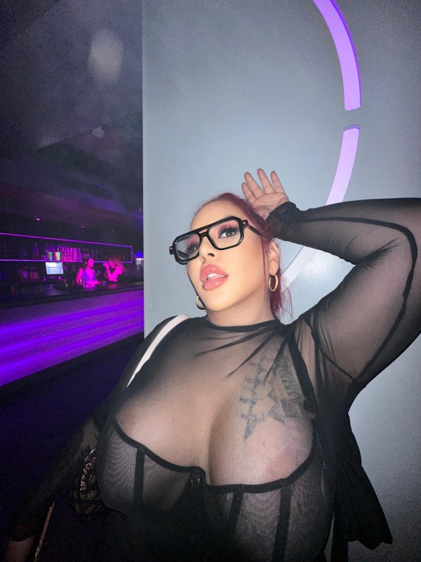 MASAJISTA PARA HOMBRES EDUCADOS YlIMPIOSBESONEG30€