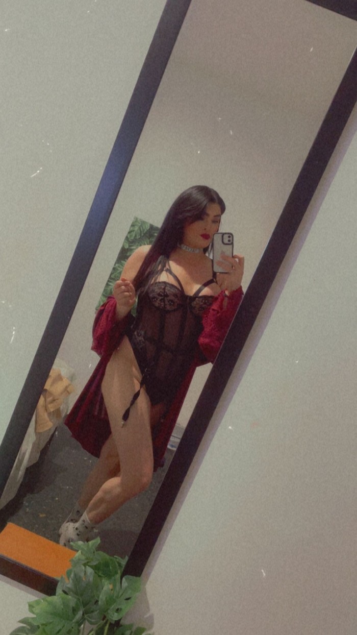 NOVEDAD EN VALENCIA TRANS FIESTERA SUPER DIOSA. SE