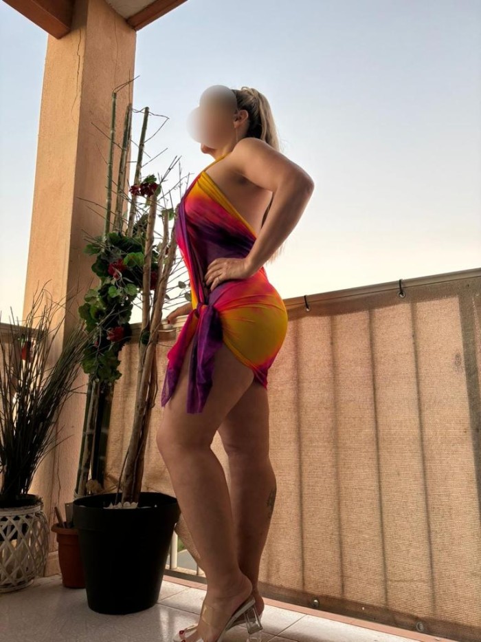 Linda rubiesita madura