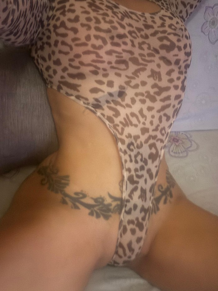 Madura cariñosa sexi curvas de infarto