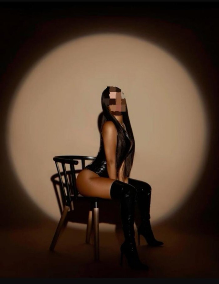 DUPLEX AMIGUITAS CACHONDAS