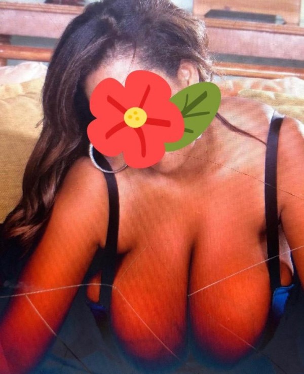 MULATA CALIENTE MADURITA JUGUETONA GRIEGO CHOCHO C