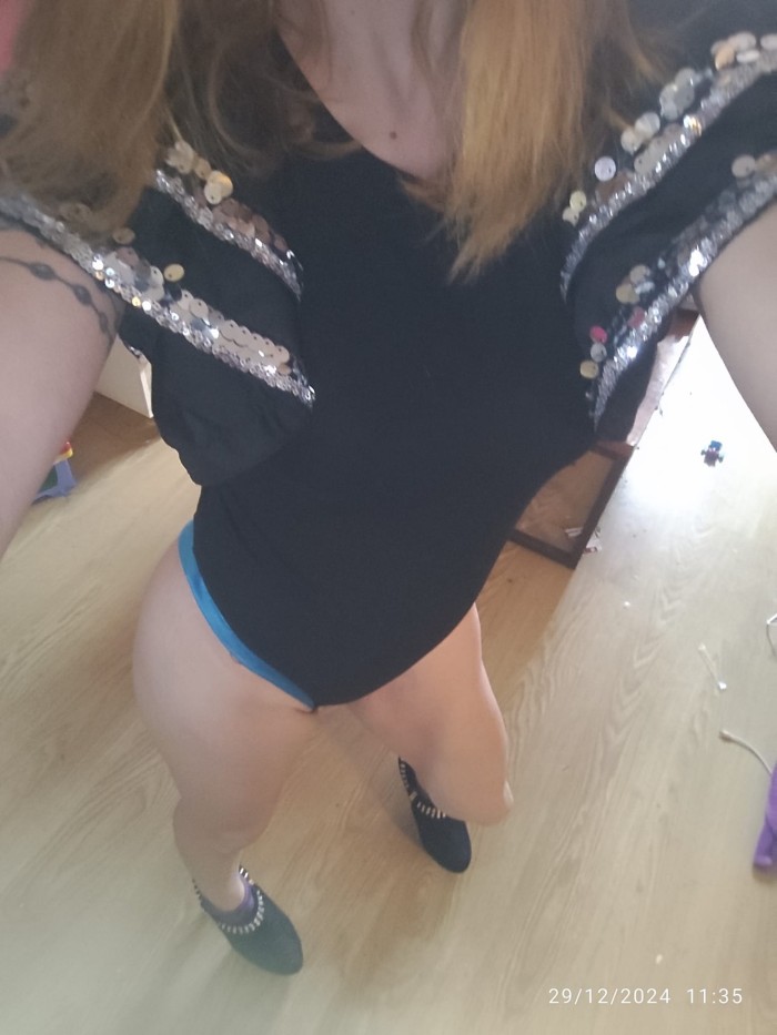 Española morbosa y juguetona..34 años