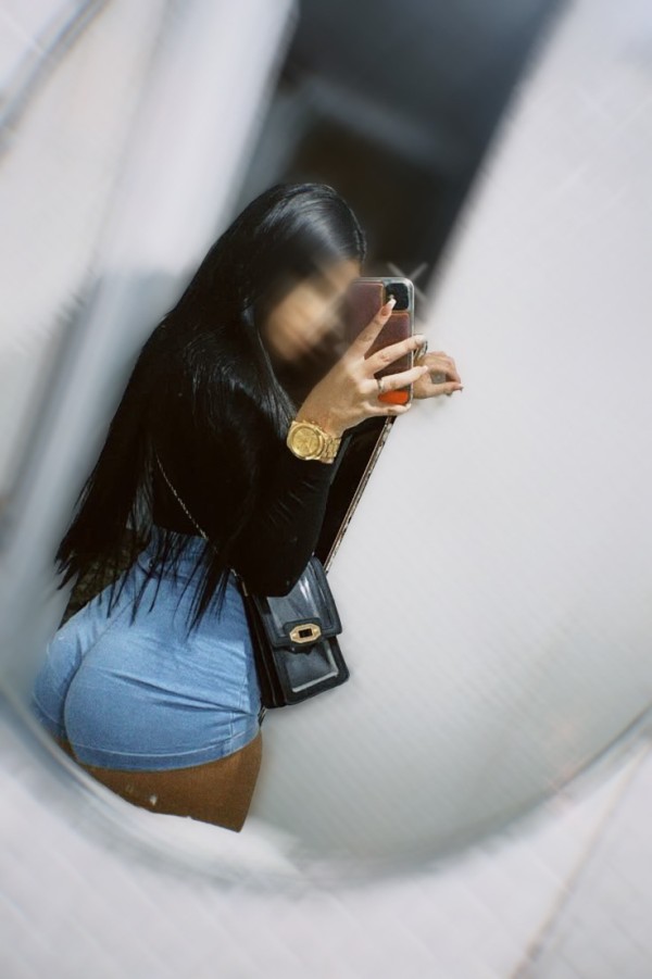 VEN A RELAJARTE JUNTO A MI