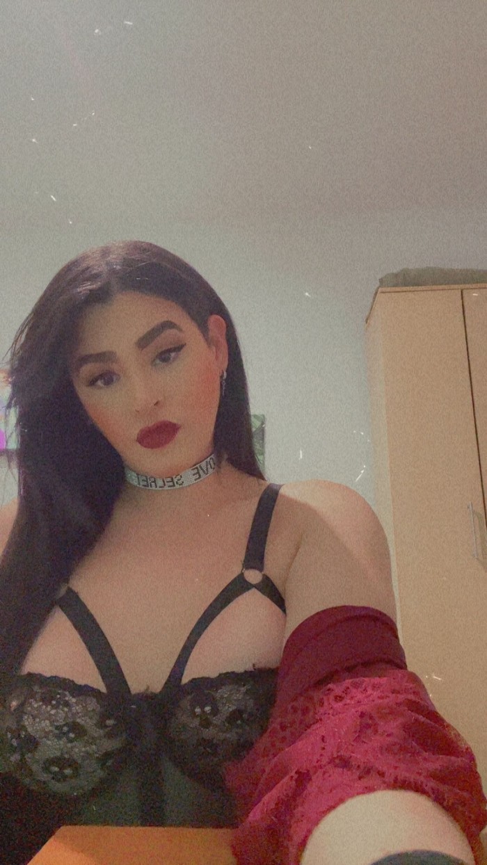 NOVEDAD EN VALENCIA TRANS FIESTERA SUPER DIOSA. SE