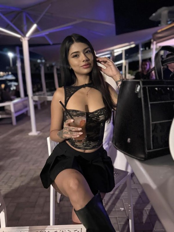 MADRID  FIESTAS Y SALIDAS 24/7 HOTELES Y DOMICILIOS