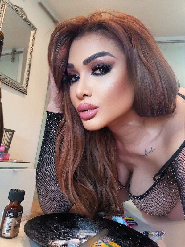 Mas perra q humana diosa de fiesta