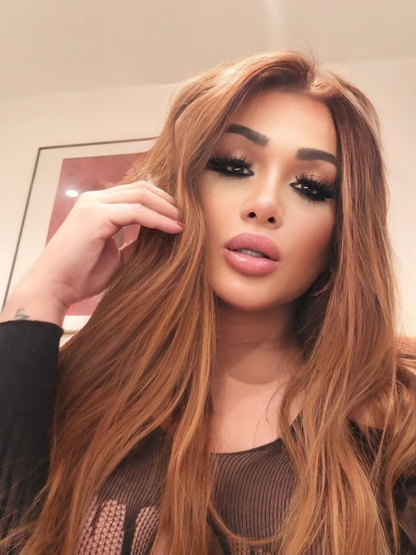 Mas perra q humana diosa de fiesta