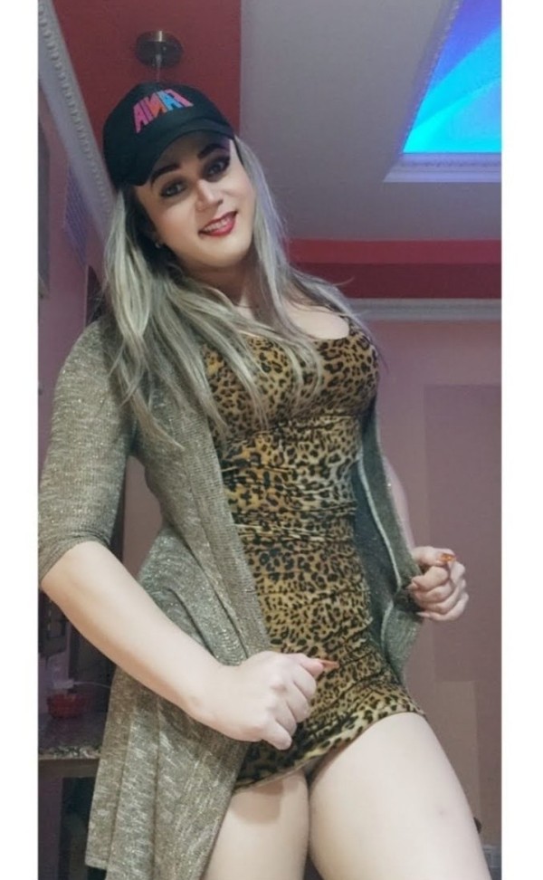 Top internacional fiestera en Torrelavega