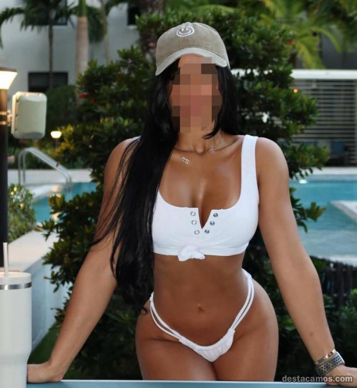 Resibo en mi domicilio muy fiestera