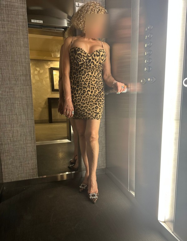 EVA ABUELITA DE 68 AÑOS FIESTERA CACHONDA TETONA ADICTA