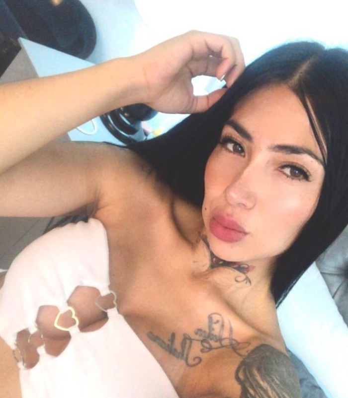 LA SENSUALIDAD HECHA REALIDAD/SALIDAS