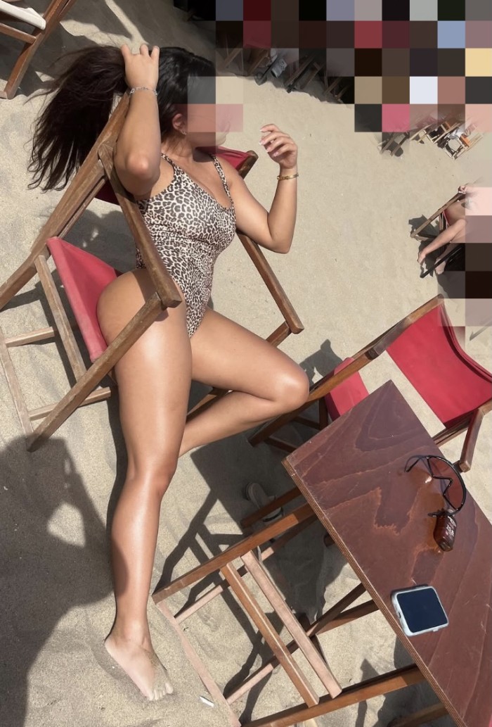 JOVEN COLOMBIANA FIESTERA INDEPENDIENTE