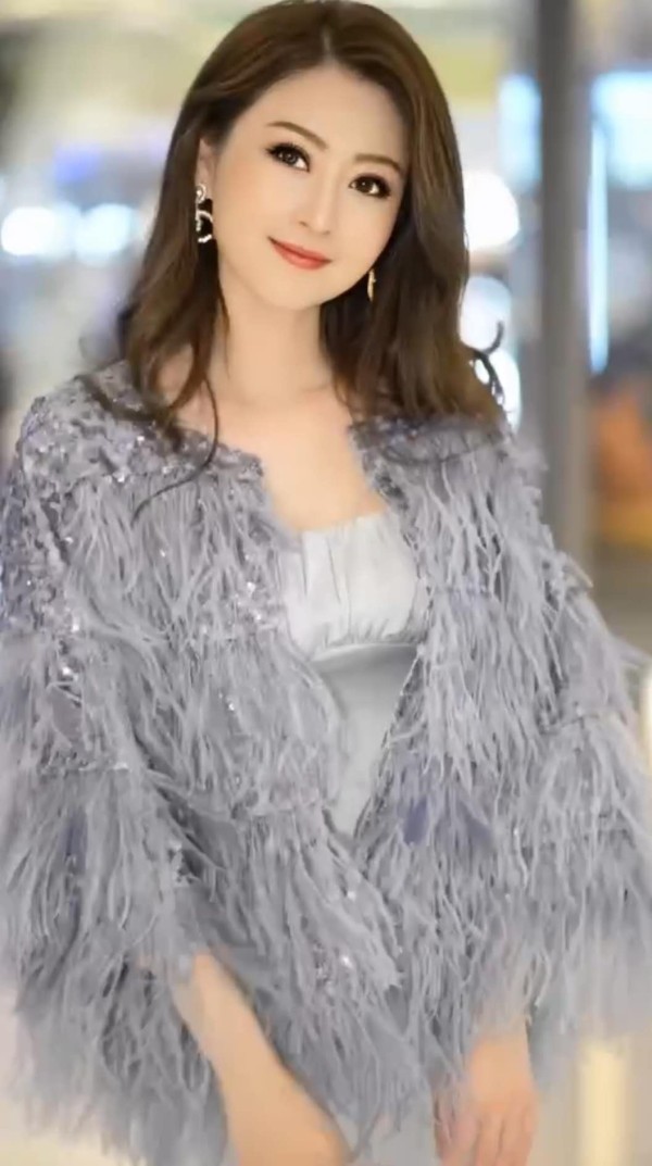 Somos bellas chicas orientales japonesas