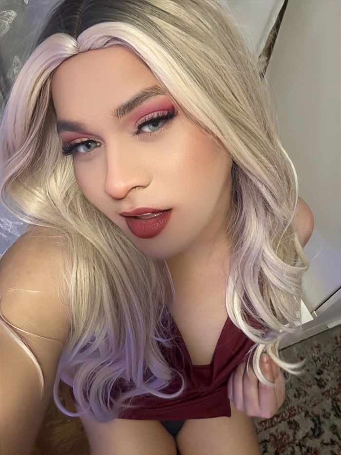 SI A TODO LA MÁS CACHONDA Y BESUCONA DE TU ZONA