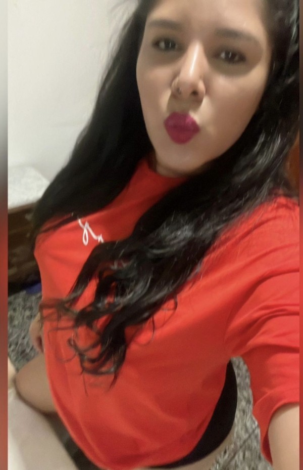 Latina fiestera en lopagan ganas sacarte leche rellenita con buen culo