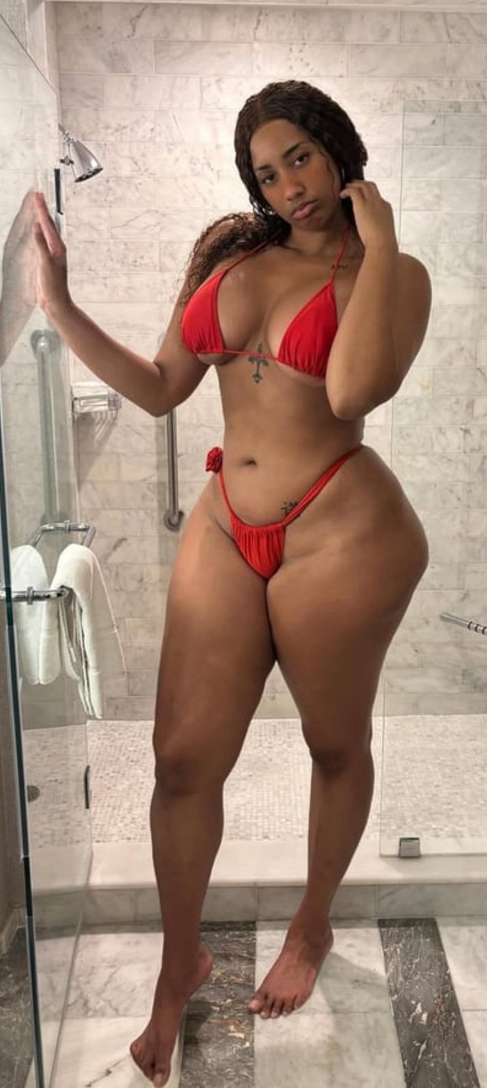 Diana morena te sacó la leche.💦💦